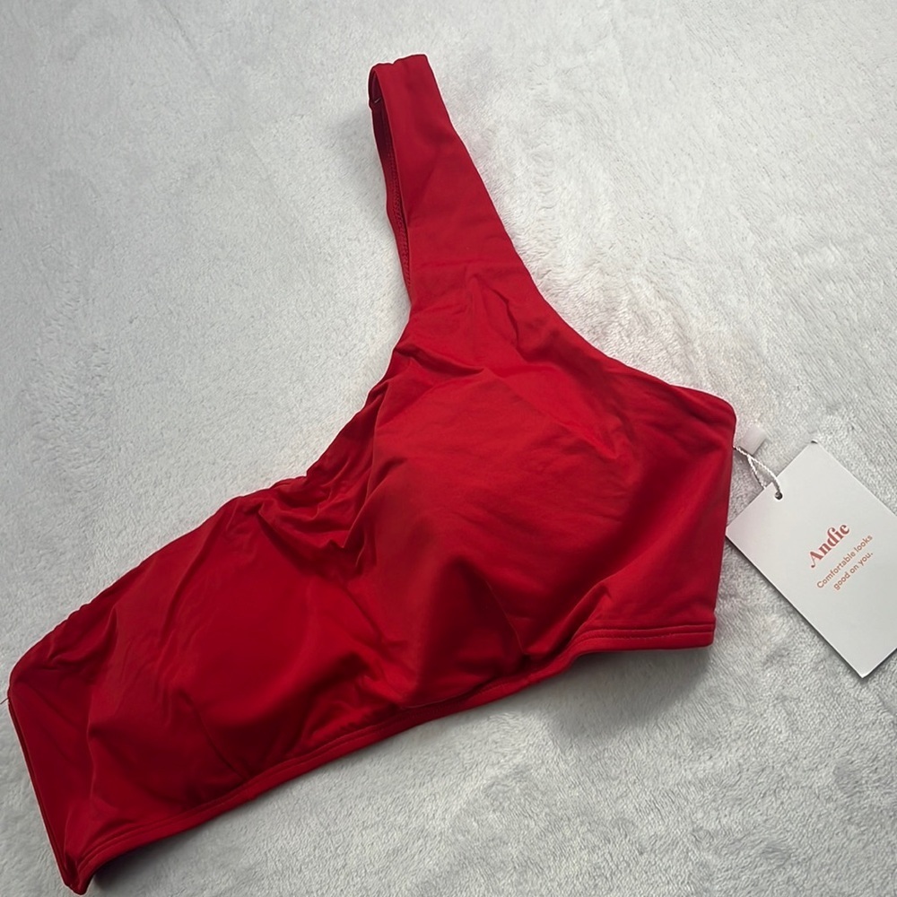 NWT Andie XL Wyndwood Top CHRED‎ Cherry Red AT100